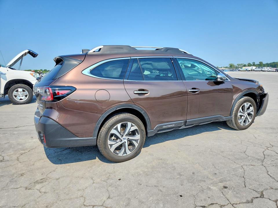 Photo 3 from auction – 2022 SUBARU OUTBACK with VIN 4S4BTAPCXN3224707