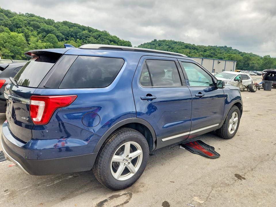 Photo 3 from auction – 2016 FORD EXPLORER with VIN 1FM5K8D88GGA31458