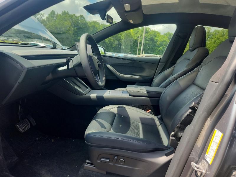 Photo 7 from auction – 2026 TESLA MODEL Y with VIN 7SAYGDEE0TA631458
