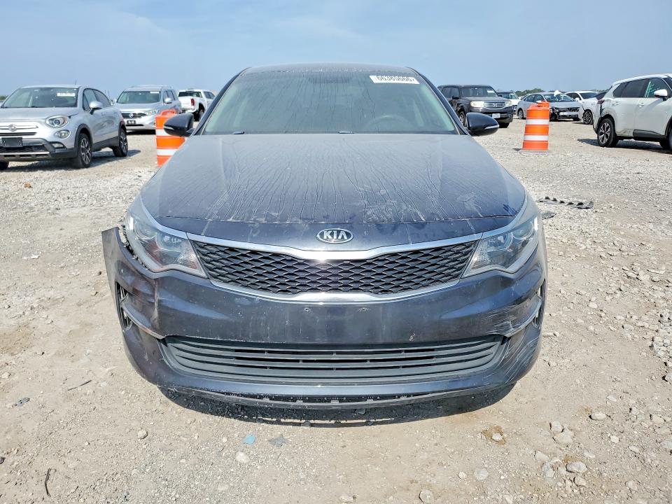 Photo 5 from auction – 2017 KIA OPTIMA with VIN 5XXGT4L36HG159098