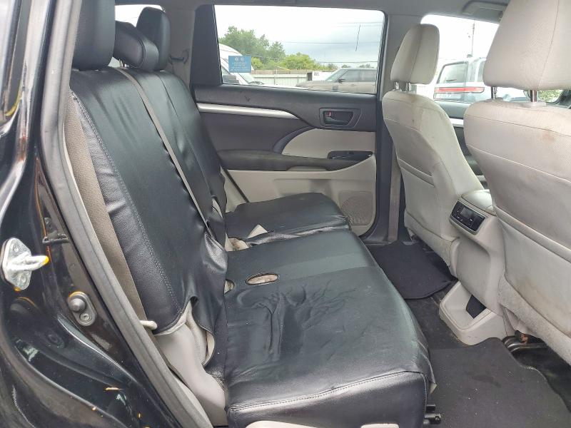 Zdjęcie 11 z aukcji – 2015 TOYOTA HIGHLANDER z VIN 5TDBKRFH9FS191721