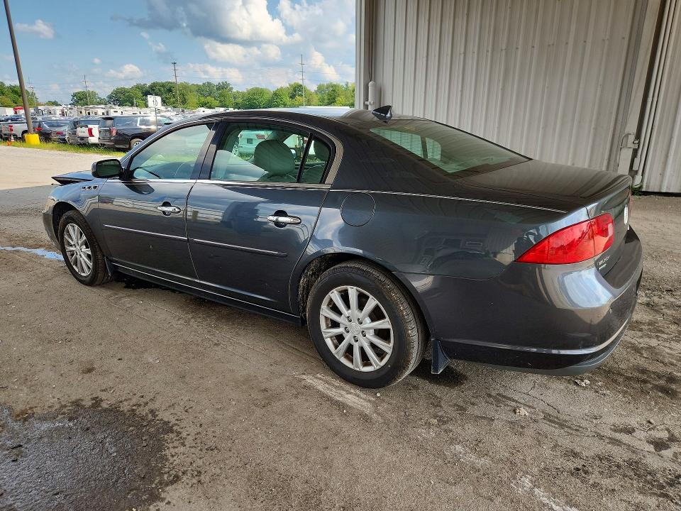 Photo 2 from auction – 2011 BUICK LUCERNE with VIN 1G4HC5EM5BU152298