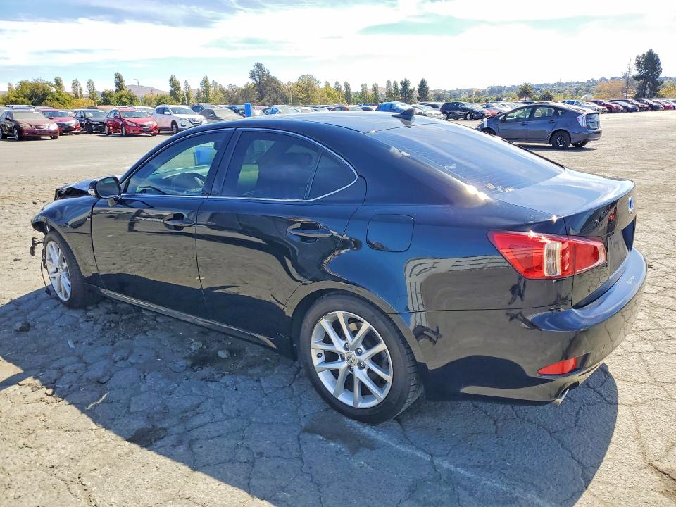 Photo 2 from auction – 2013 LEXUS IS with VIN JTHBF5C23D5191647