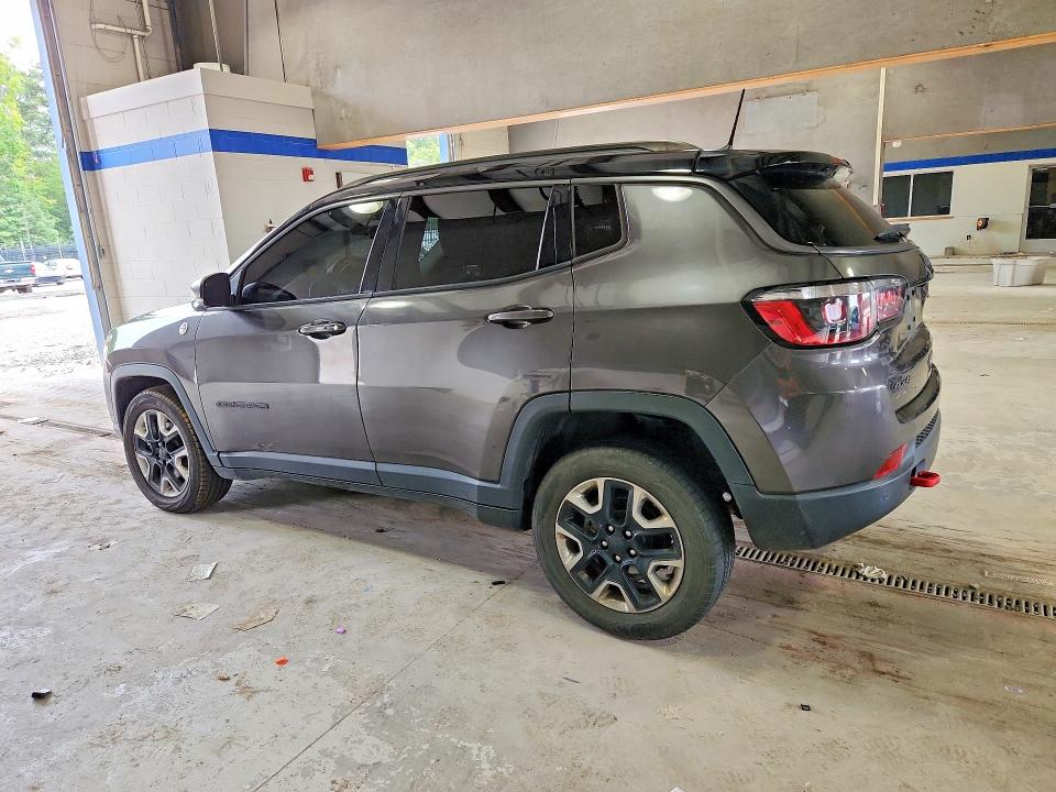 Photo 2 from auction – 2018 JEEP COMPASS with VIN 3C4NJDDB4JT457159