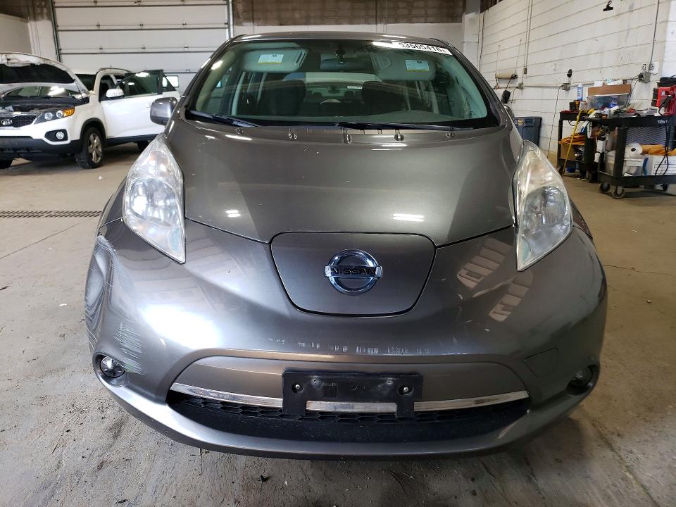 Photo 5 from auction – 2015 NISSAN LEAF with VIN 1N4AZ0CP4FC302830