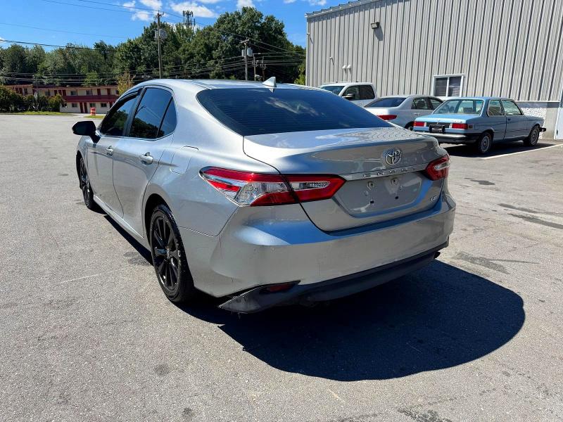 Photo 2 from auction – 2020 TOYOTA CAMRY with VIN 4T1C11AK4LU961127