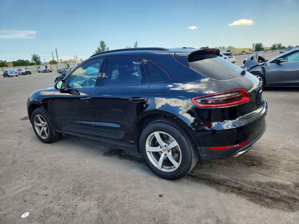 Photo 2 from auction – 2018 PORSCHE MACAN with VIN WP1AA2A50JLB06261
