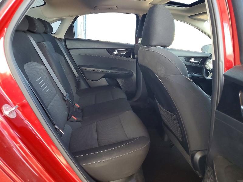Photo 10 from auction – 2019 KIA FORTE with VIN 3KPF34ADXKE039716