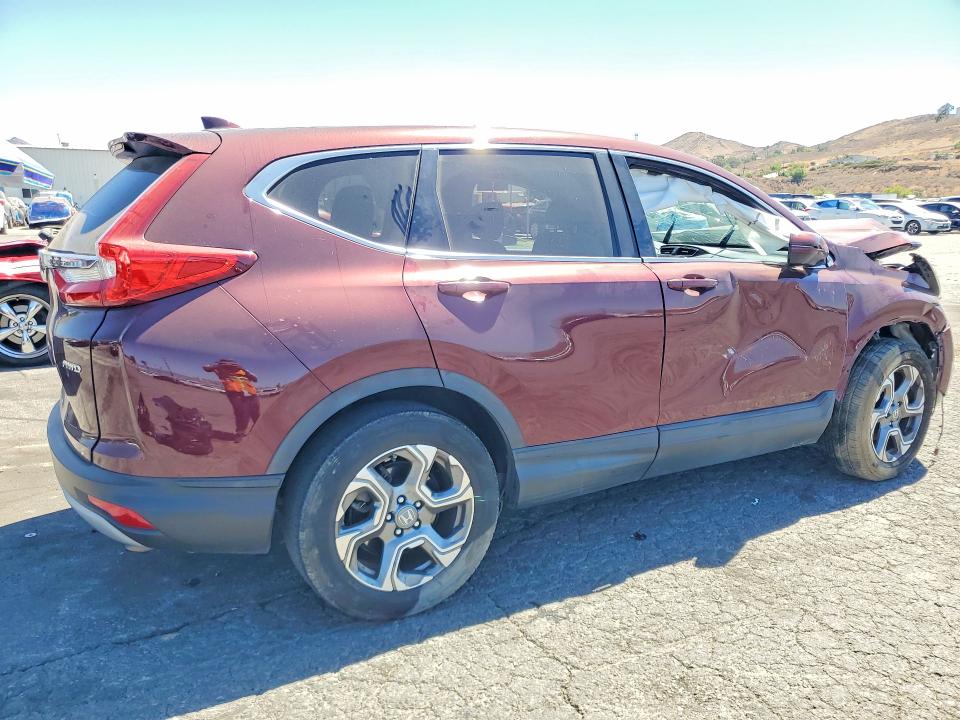 Photo 3 from auction – 2019 HONDA CR-V with VIN 2HKRW2H52KH655378