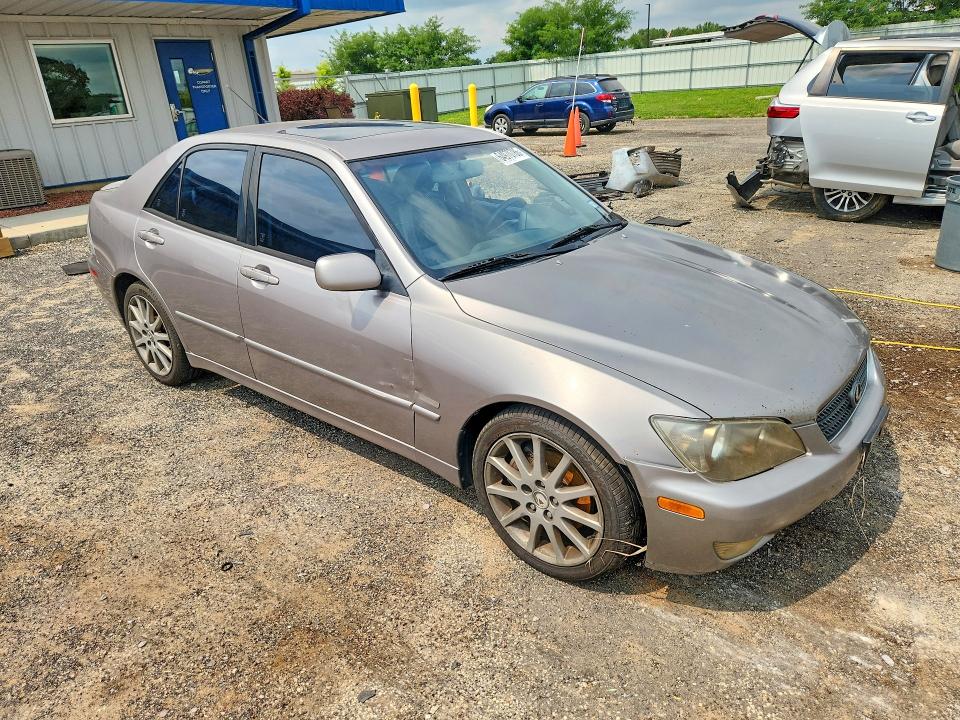 Zdjęcie 4 z aukcji – 2004 LEXUS IS z VIN JTHBD192340092443