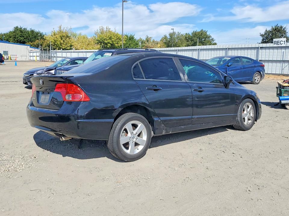 Photo 3 from auction – 2008 HONDA CIVIC with VIN 2HGFA16808H333267