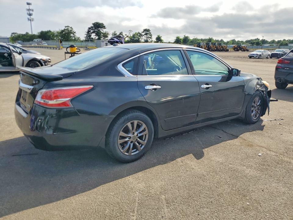 Photo 3 from auction – 2015 NISSAN ALTIMA with VIN 1N4AL3AP3FC590815