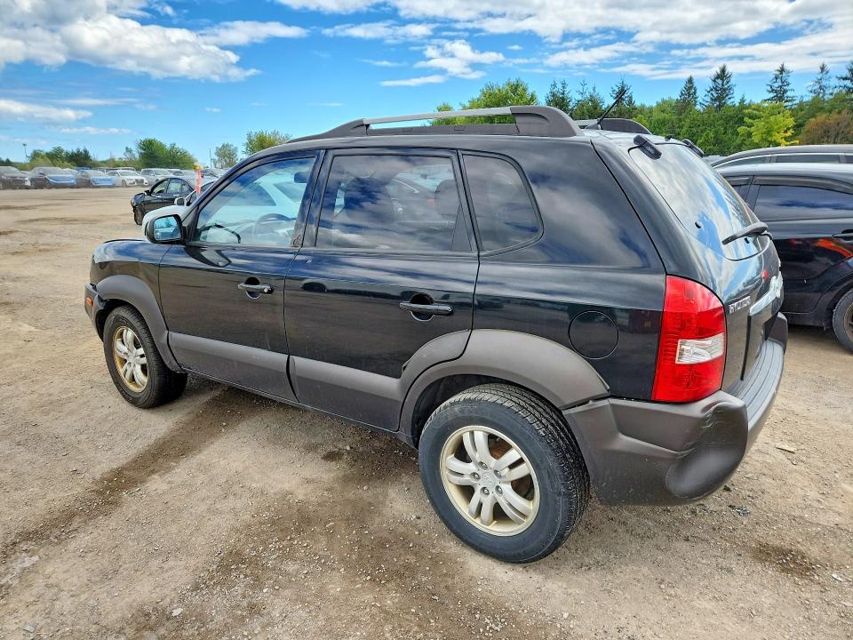Photo 2 from auction – 2006 HYUNDAI TUCSON with VIN KM8JM12D66U428117