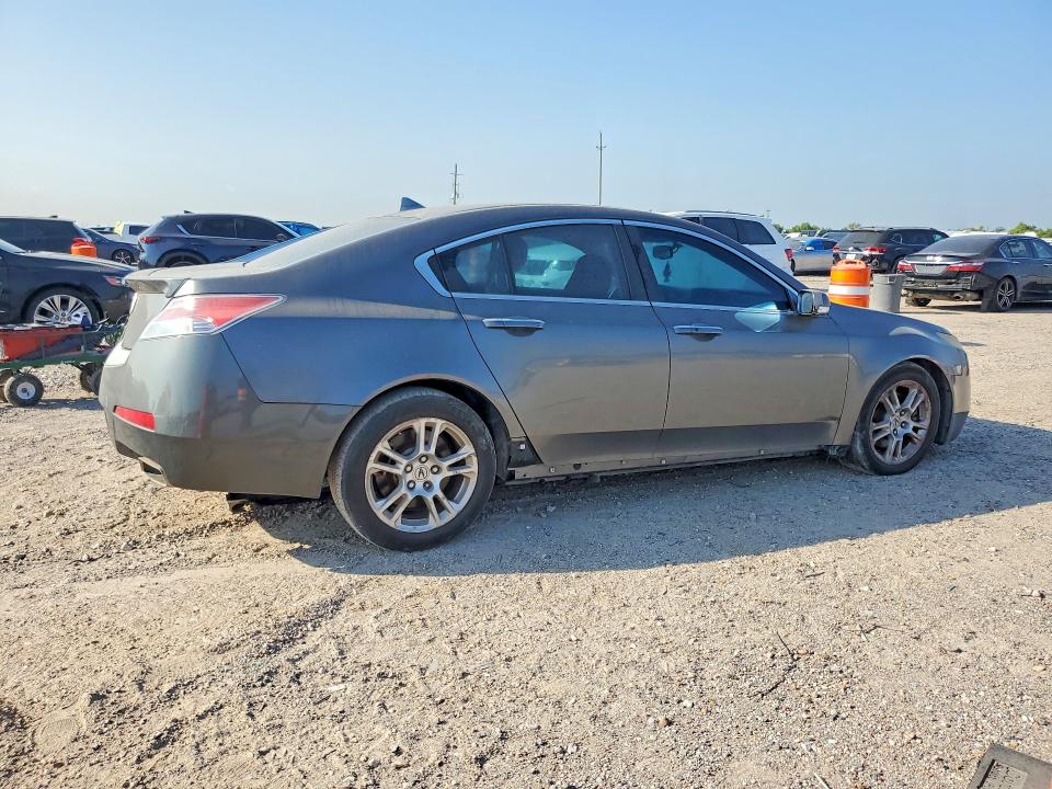 Photo 3 from auction – 2010 ACURA TL with VIN 19UUA8F57AA011333