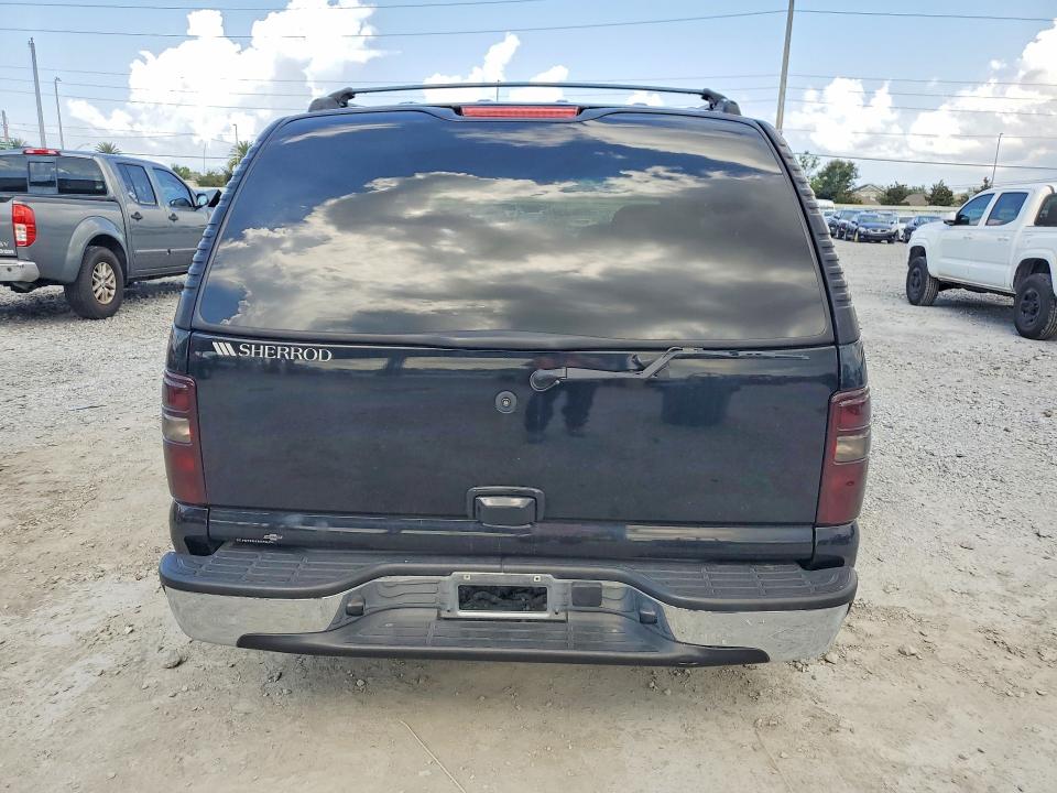 Photo 6 from auction – 2002 CHEVROLET TAHOE with VIN 1GNEC13Z02R282904
