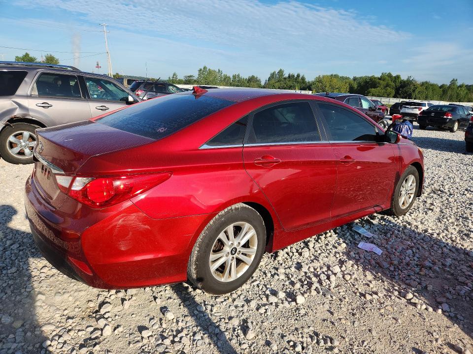 Снимка 3 от търг – 2014 HYUNDAI SONATA с VIN 5NPEB4AC3EH946832