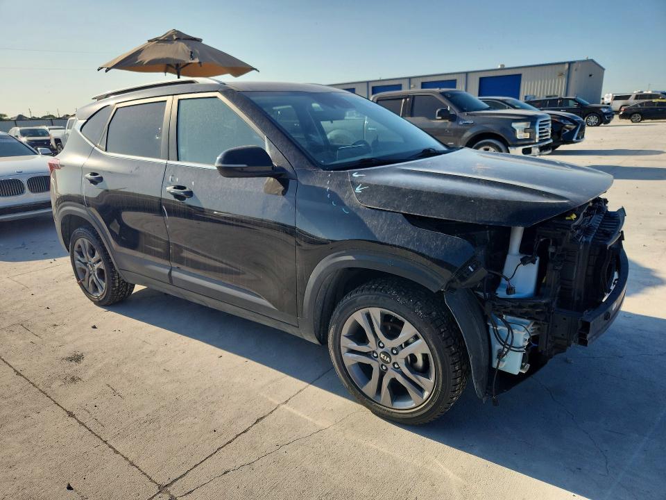 Photo 4 from auction – 2021 KIA SELTOS with VIN KNDEU2AA1M7115068