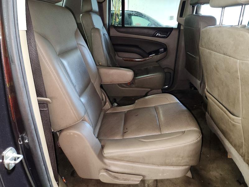 Photo 11 from auction – 2017 CHEVROLET SUBURBAN with VIN 1GNSKJKC9HR159663