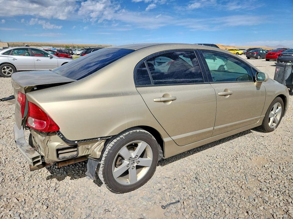 Photo 3 from auction – 2007 HONDA CIVIC with VIN 1HGFA16877L011551