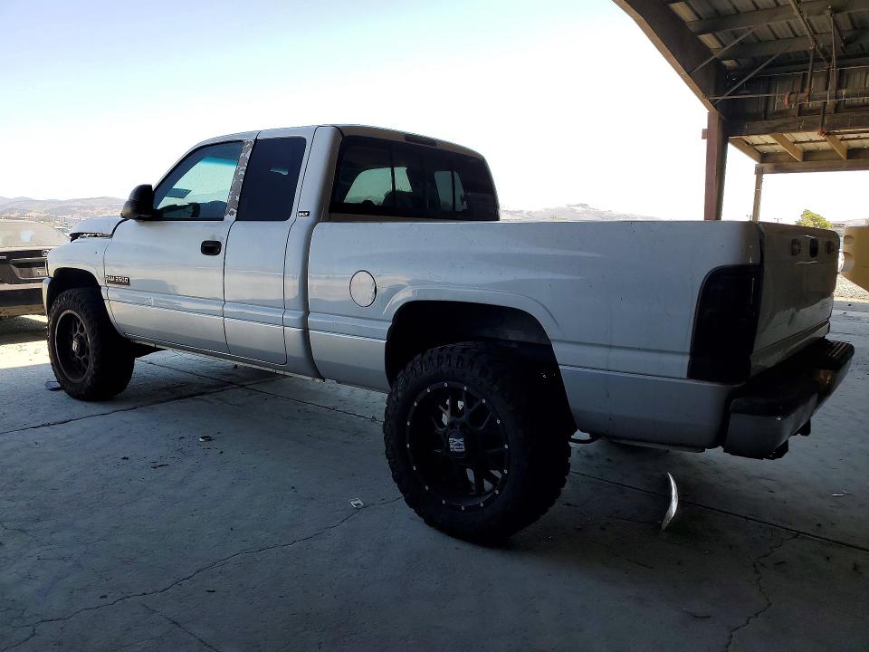 Photo 2 from auction – 2001 DODGE RAM 2500 with VIN 3B7KC23621G789051
