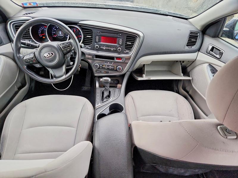 Photo 8 from auction – 2015 KIA OPTIMA with VIN 5XXGM4A76FG481689