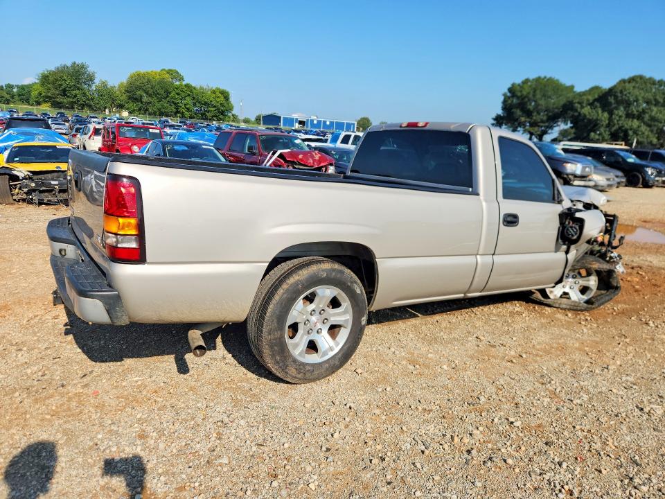 Photo 3 from auction – 2004 GMC NEW SIERRA with VIN 1GTEC14V24Z264959