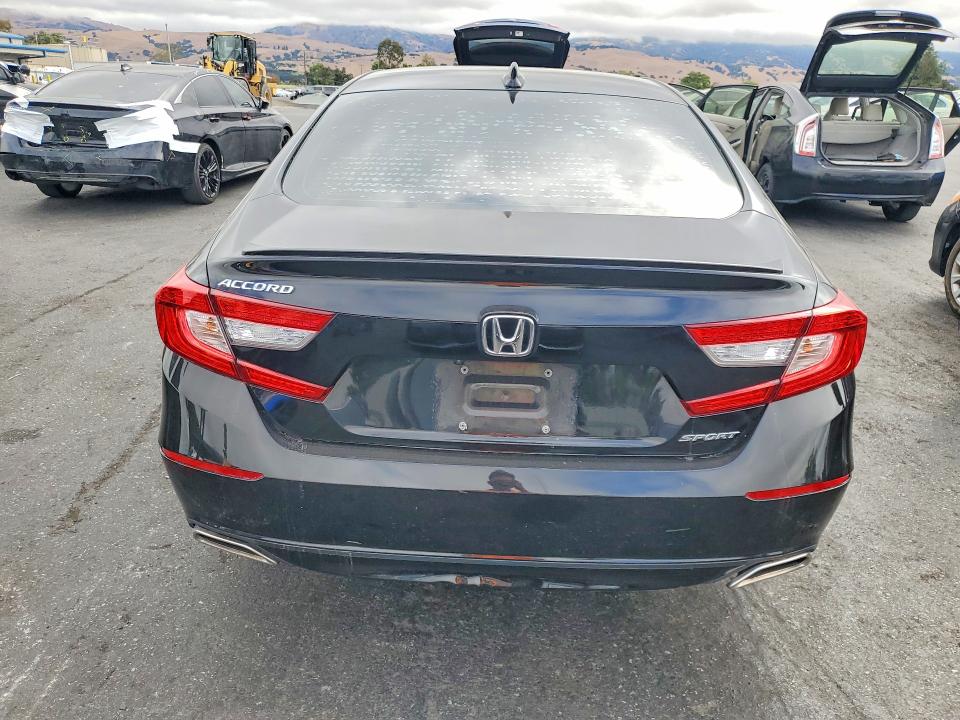 Photo 6 from auction – 2021 HONDA ACCORD with VIN 1HGCV1F35MA017965