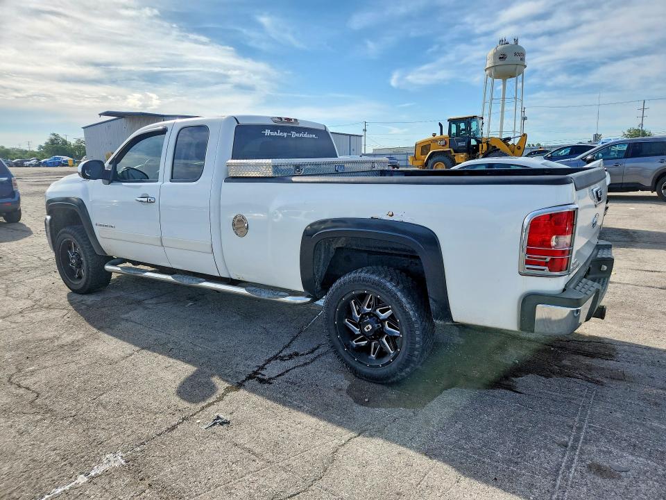 Photo 2 from auction – 2007 CHEVROLET SILVERADO with VIN 1GCHC29K57E596925