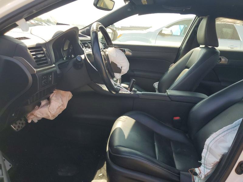 Photo 7 from auction – 2016 LEXUS CT with VIN JTHKD5BH5G2254099