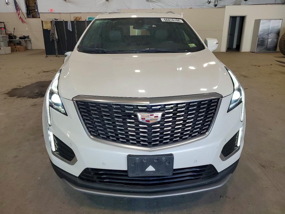 Photo 5 from auction – 2022 CADILLAC XT5 with VIN 1GYKNDR45NZ125208