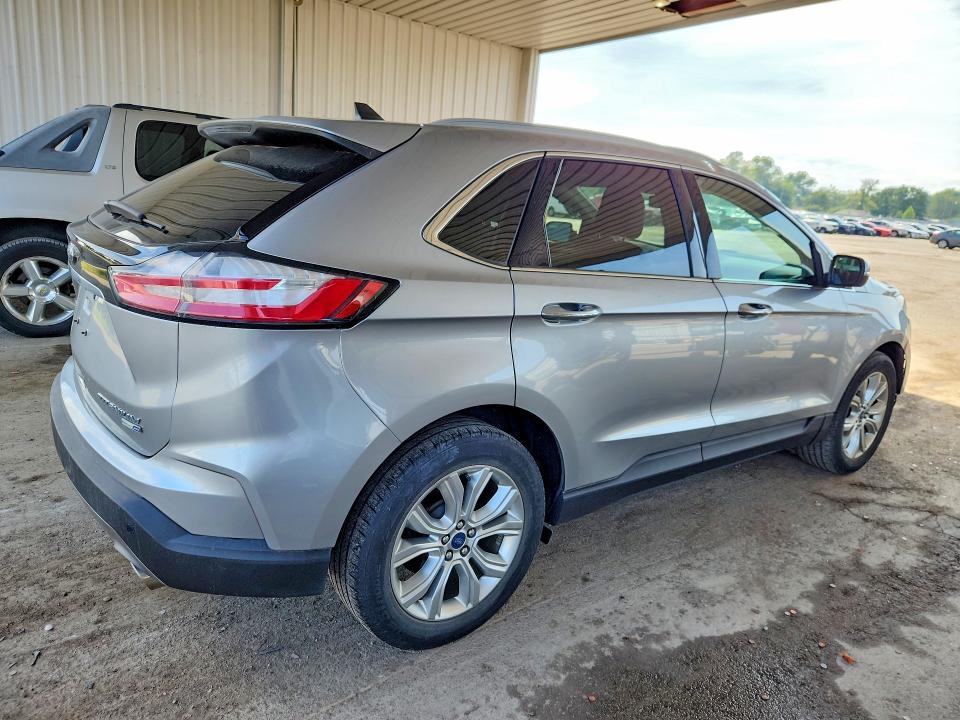 Photo 3 from auction – 2020 FORD EDGE with VIN 2FMPK4K98LBB42929