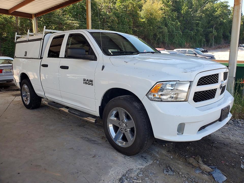 Photo 4 from auction – 2016 RAM 1500 with VIN 1C6RR7FG0GS276968
