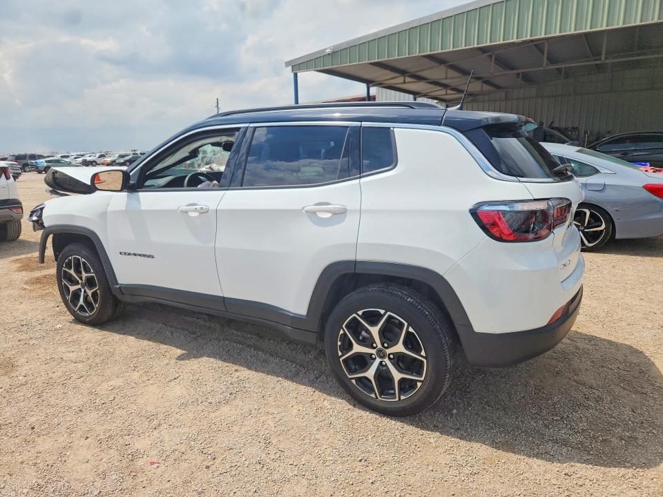 Photo 2 from auction – 2025 JEEP COMPASS with VIN 3C4NJDCN3ST581727