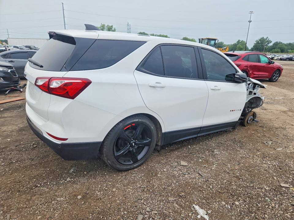 Photo 3 from auction – 2019 CHEVROLET EQUINOX with VIN 2GNAXLEX5K6269409