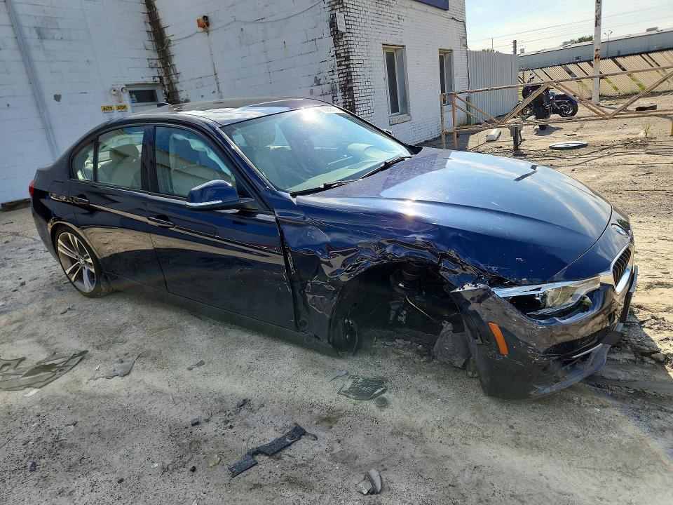 Photo 4 from auction – 2016 BMW 328 with VIN WBA8E3C56GK502231