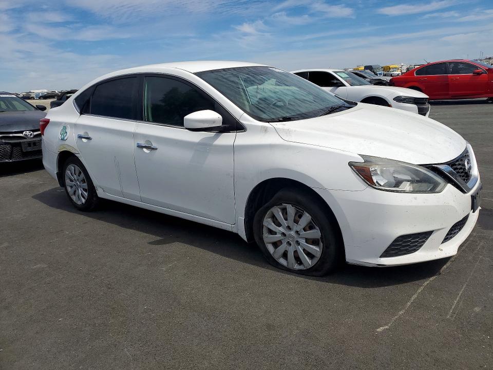 Photo 4 from auction – 2017 NISSAN SENTRA with VIN 3N1AB7AP6HY206866
