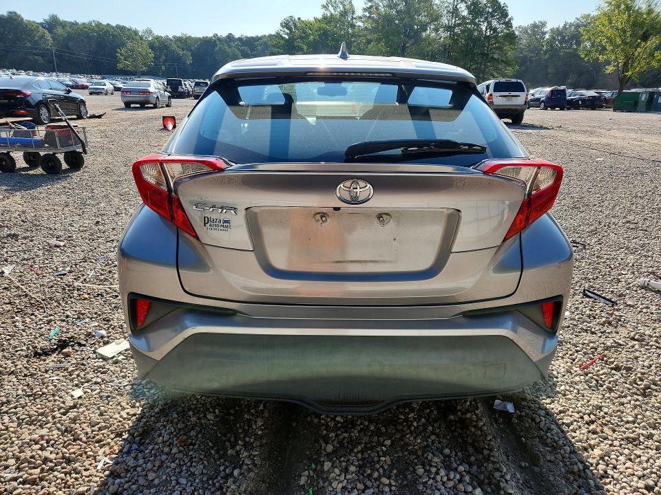 Photo 6 from auction – 2018 TOYOTA C-HR with VIN NMTKHMBX1JR025392