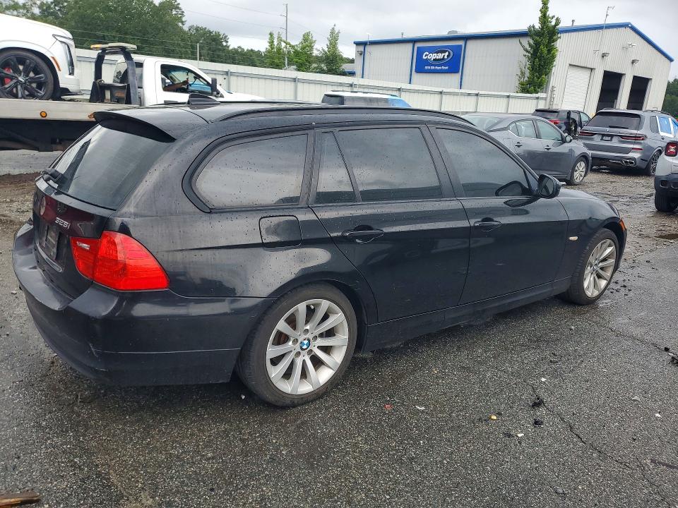 Photo 3 from auction – 2011 BMW 328 with VIN WBAUT9C59BA192131