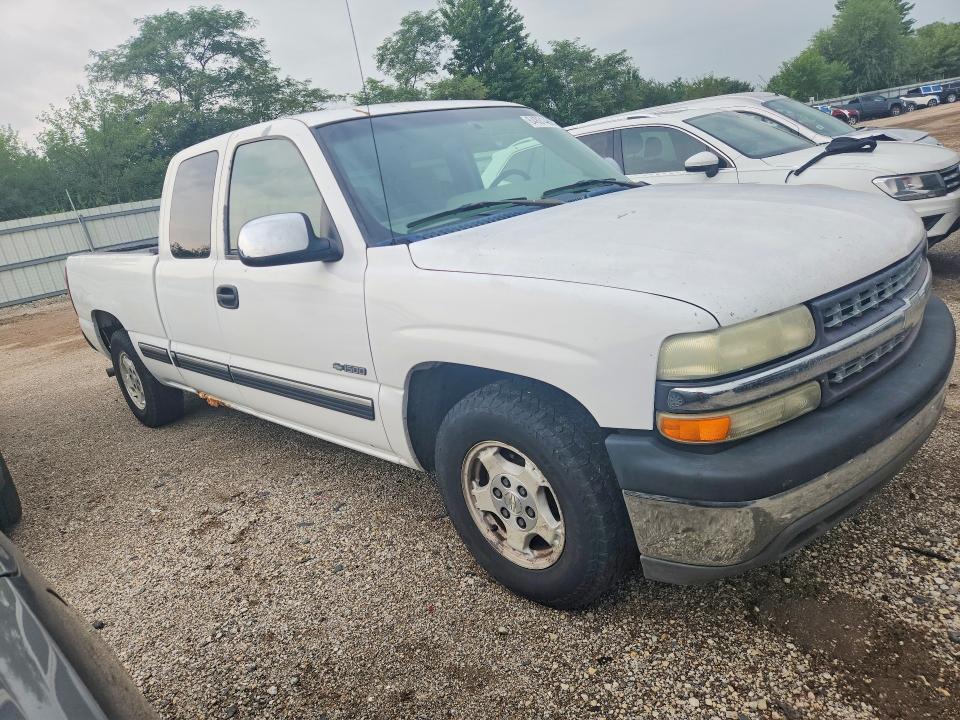 Photo 4 from auction – 2002 CHEVROLET SILVERADO with VIN 2GCEC19V521392546