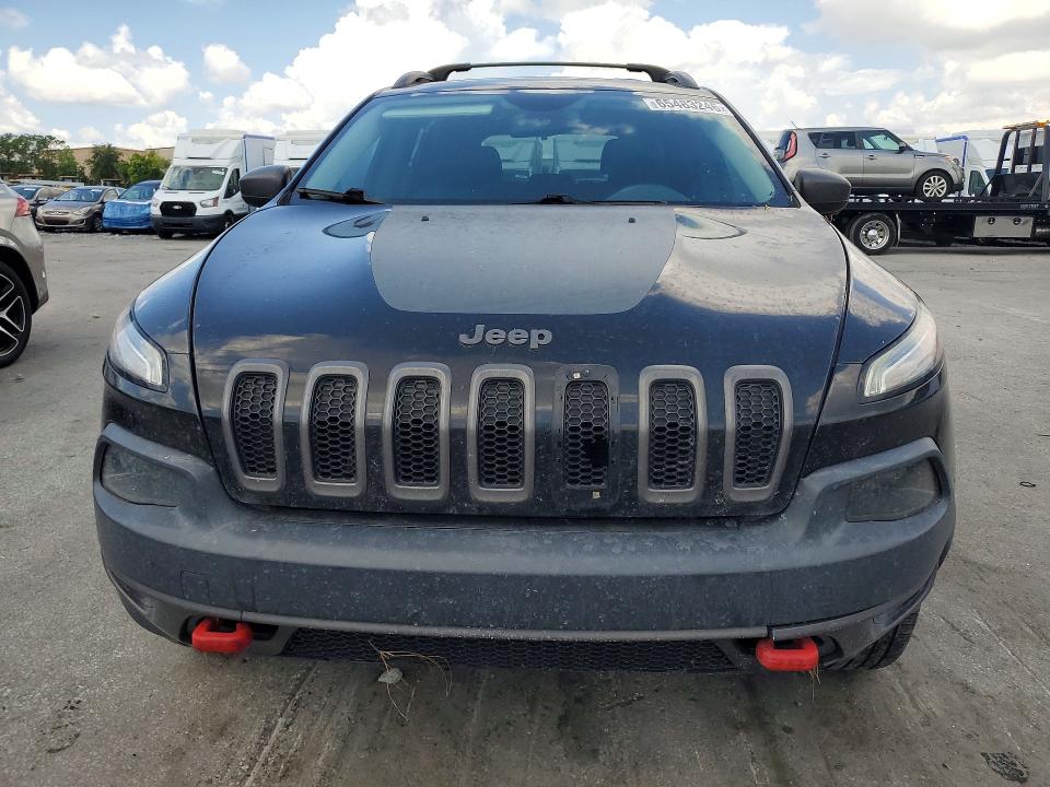 Photo 5 from auction – 2017 JEEP CHEROKEE with VIN 1C4PJMBS8HW589230
