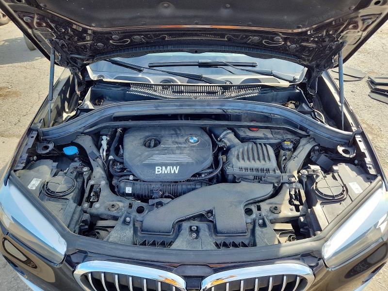 Photo 12 from auction – 2018 BMW X1 with VIN WBXHT3C38J3H32609
