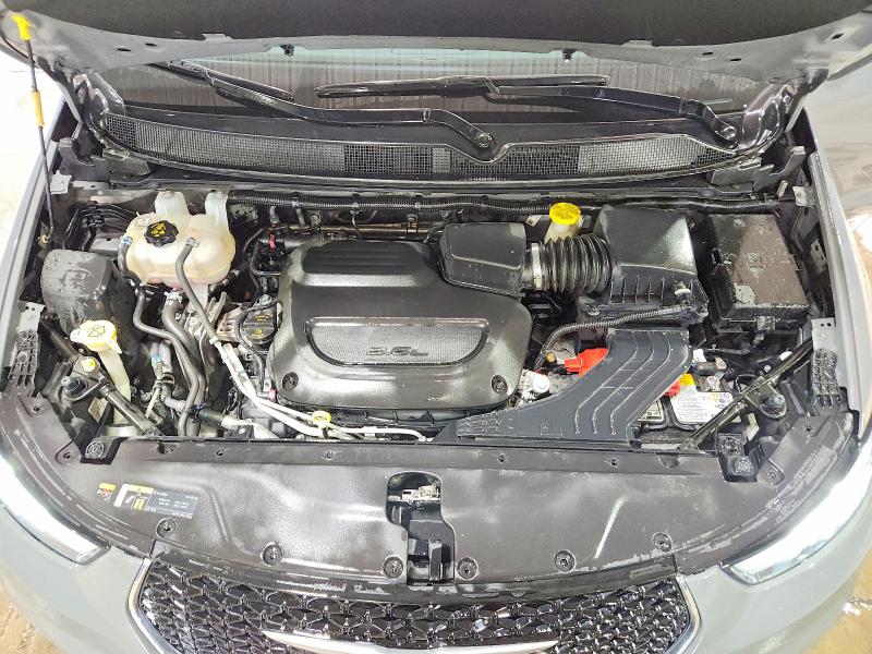 Photo 12 from auction – 2025 CHRYSLER PACIFICA with VIN 2C4RC1BG7SR504584