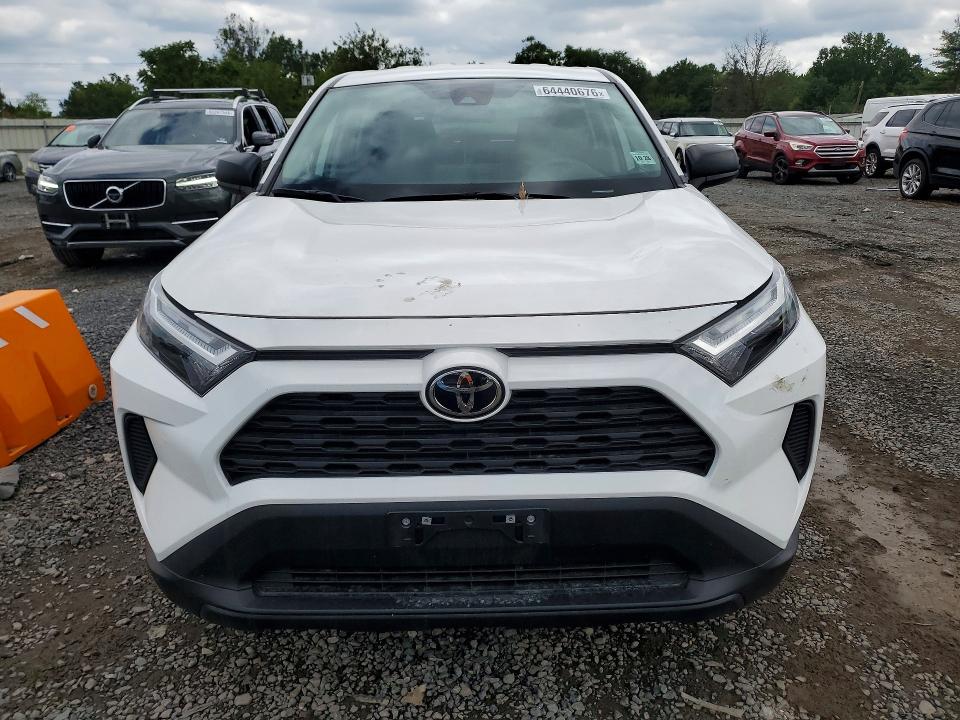Photo 5 from auction – 2023 TOYOTA RAV4 with VIN 2T3F1RFV7PC393260