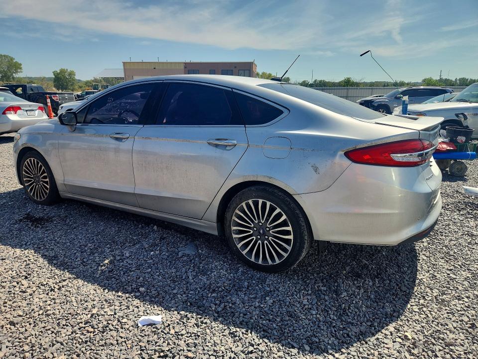 Photo 2 from auction – 2017 FORD FUSION with VIN 3FA6P0K90HR124711