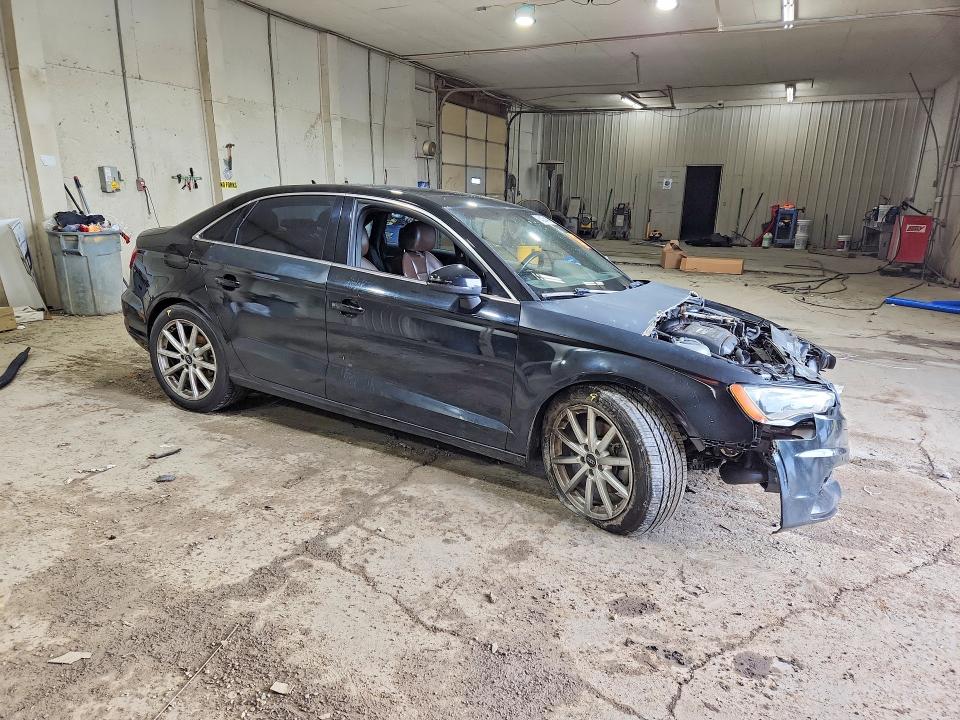 Photo 4 from auction – 2016 AUDI A3 with VIN WAUE8GFF7G1094303
