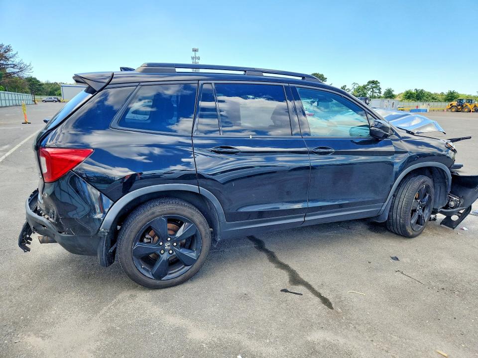 Photo 3 from auction – 2019 HONDA PASSPORT with VIN 5FNYF8H06KB024179