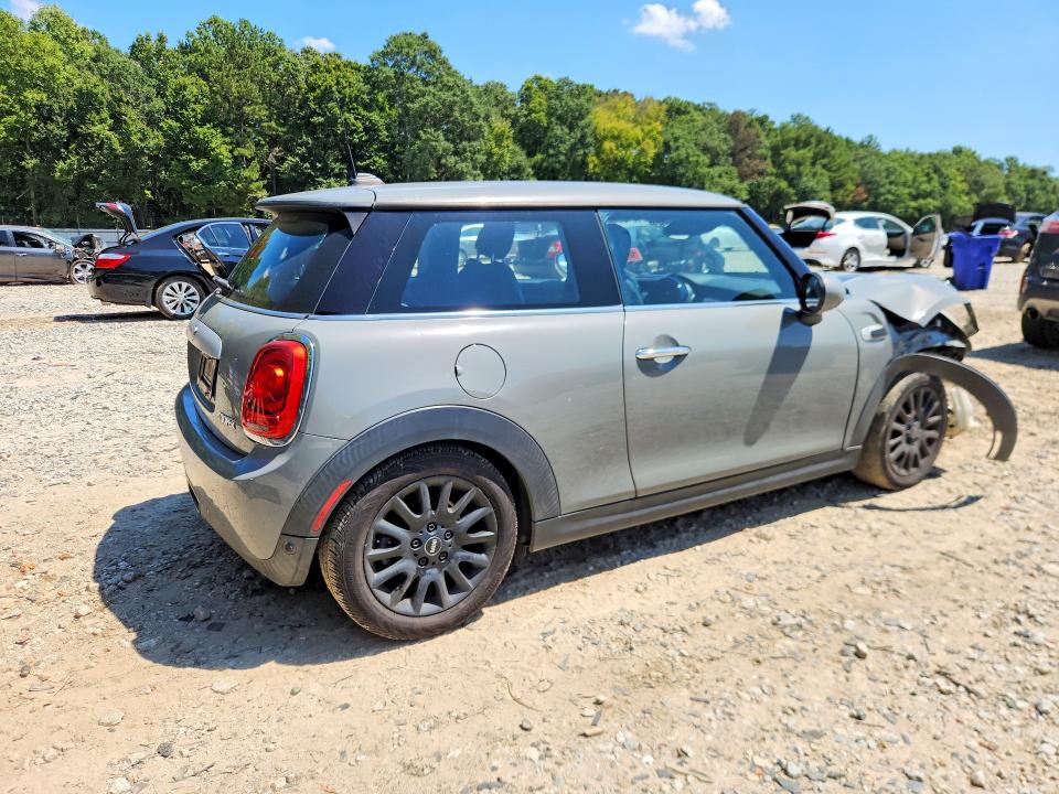 Foto 3 de la subasta – 2014 MINI COOPER con VIN WMWXM5C56ET933752
