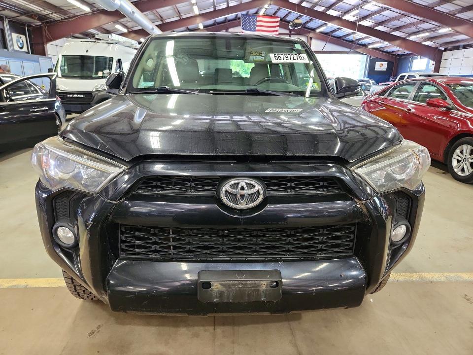 صورة رقم 5 من المزاد - 2016 TOYOTA 4RUNNER مع VIN JTEBU5JR7G5356414