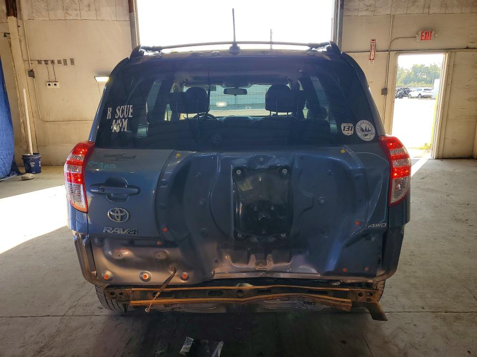 Photo 6 from auction – 2011 TOYOTA RAV4 with VIN 2T3DF4DV8BW098416