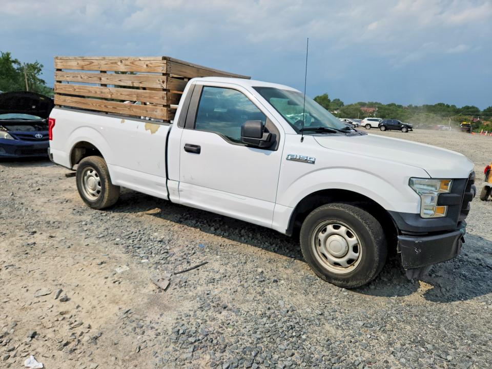 Photo 4 from auction – 2015 FORD F150 with VIN 1FTMF1C89FKD71002